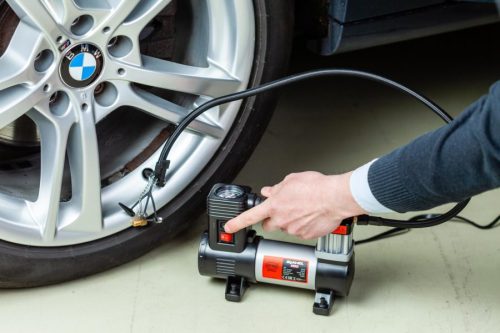 COMPRESOR PREMIUM CU LAMPA LED 12V